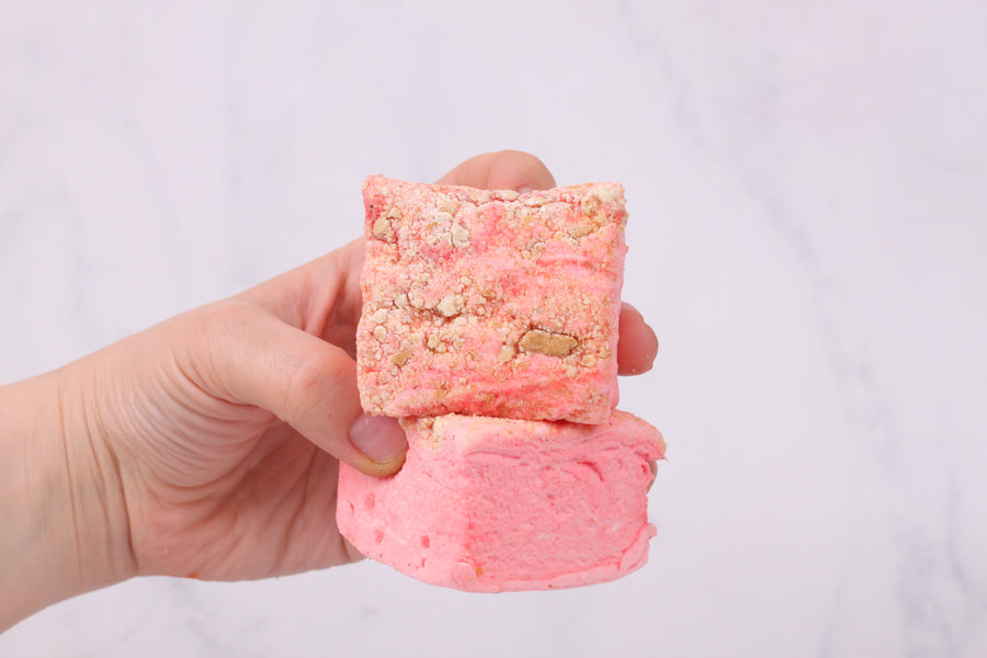 The Marshmallow Company Strawberry Cheesecake 140g