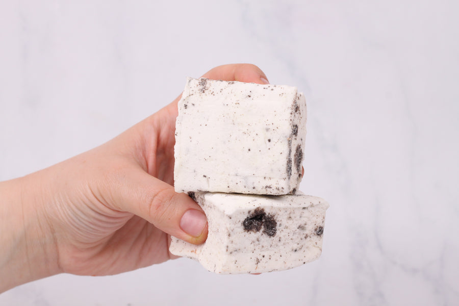 The Marshmallow Company Cookies & Cream 135g