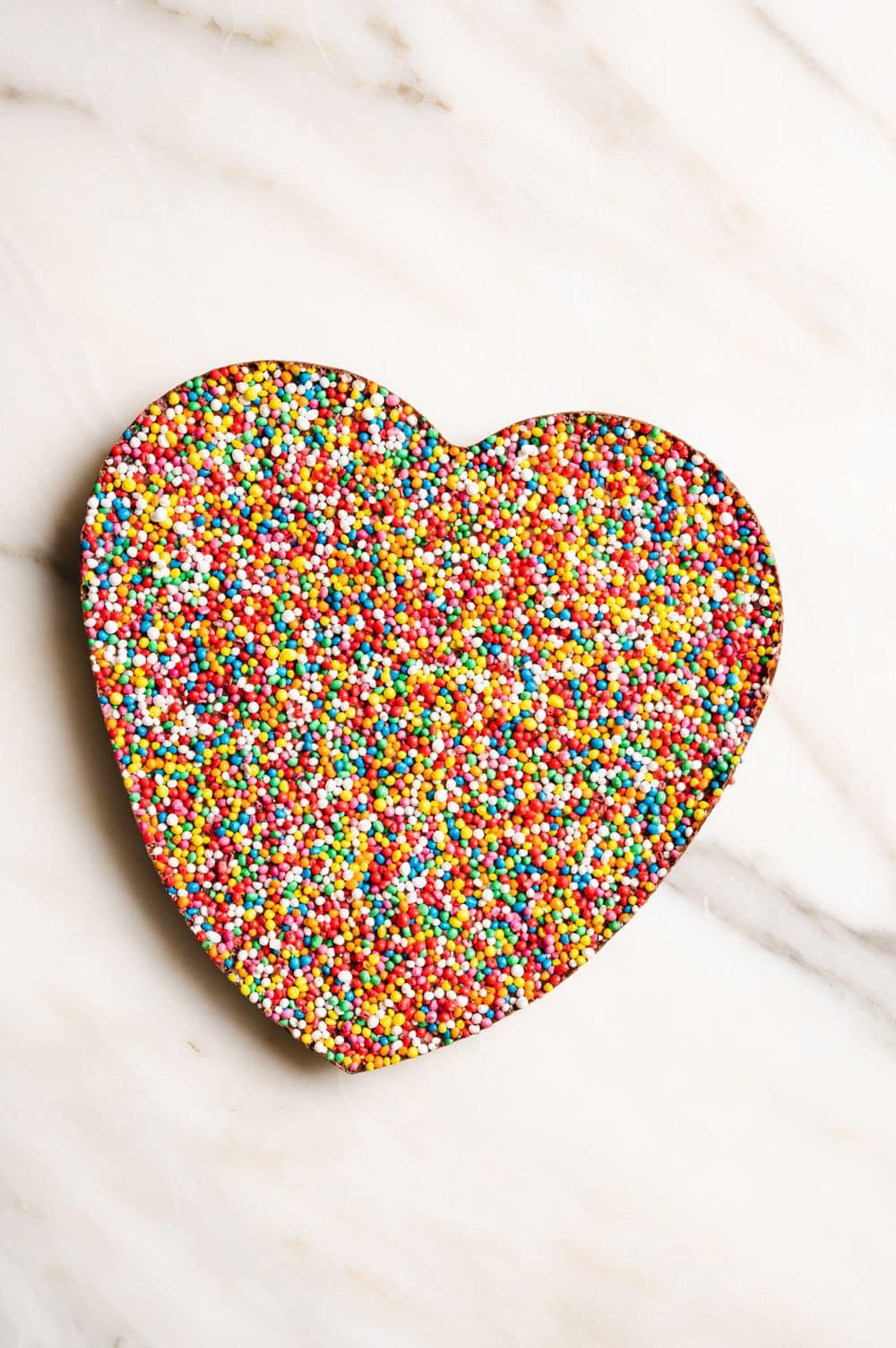 Giant Speckles Heart Chocolate 100g
